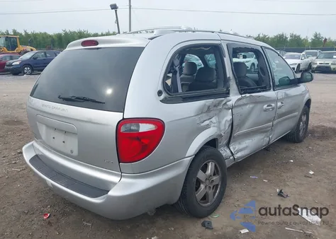 2004 Dodge Grand Caravan Sxt z USA, uszkodzony, nr VIN 2D4GP44L64R516111